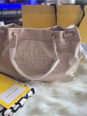 Marc Jacobs The Sack Bag Tote in Light Beige Leather